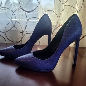Aldo size 8 blue pumps